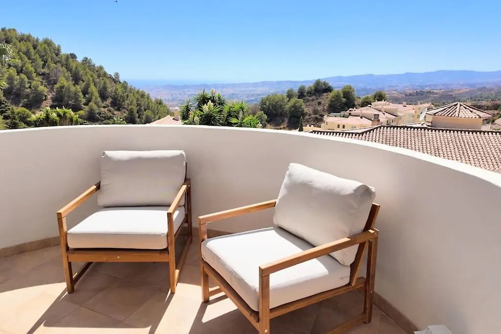 Buenavista 4 Bedroom, By Casa Del Sol Hr Malaga 0*,  Spain